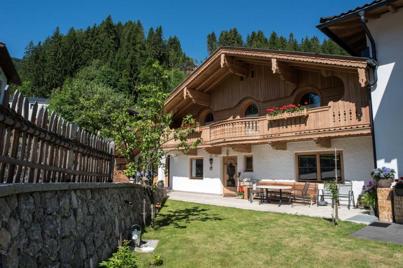 Landhaus&Apartment Taxach Ried im Zillertal Exterior foto